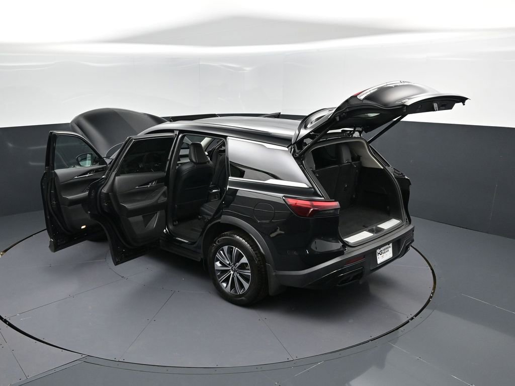 Used 2023 INFINITI QX60 Pure image 2