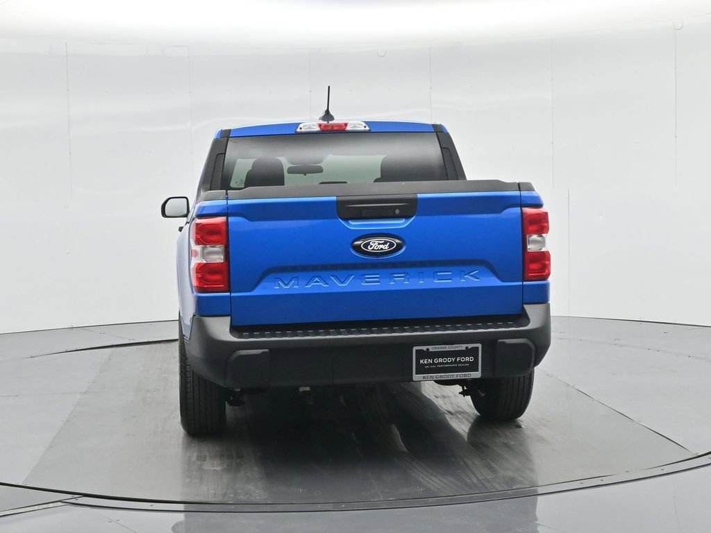 New 2025 Ford Maverick XL image 25