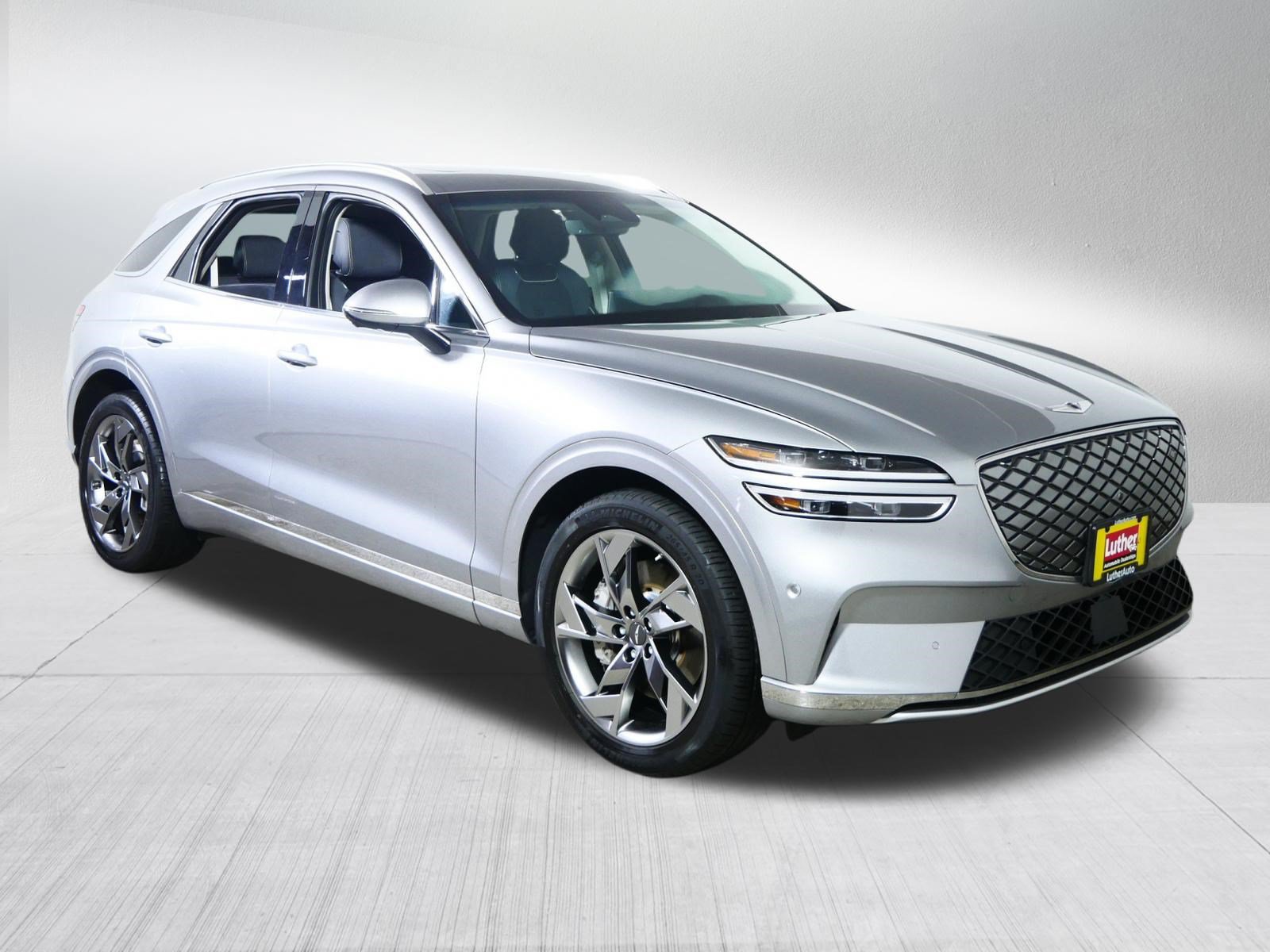 Used 2023 Genesis Electrified GV70