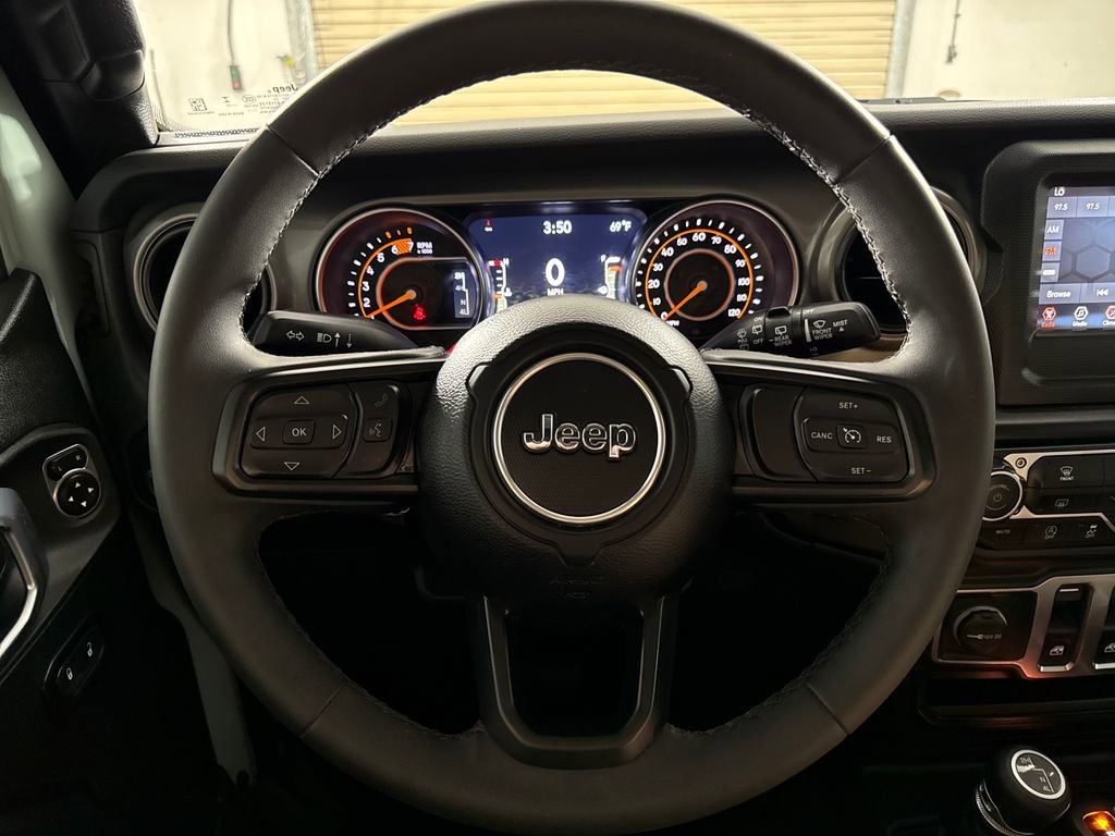 Used 2023 Jeep Wrangler Sport S image 13
