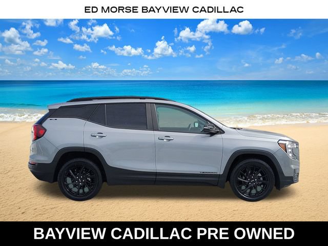 Used 2023 GMC Terrain SLE w/ Driver Convenience Package FWD image 6