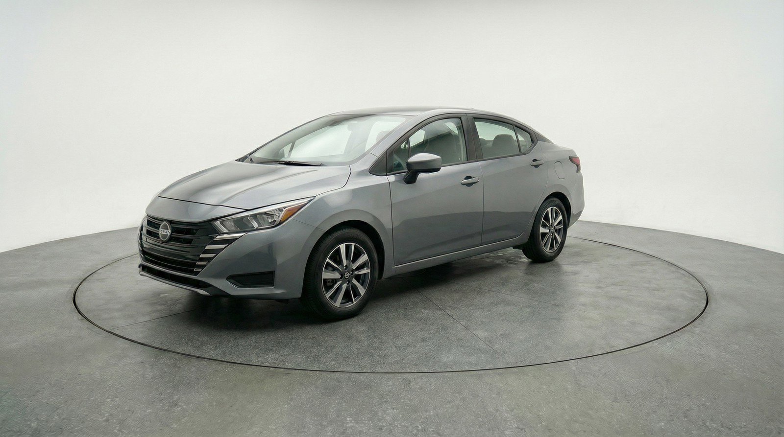 Used 2025 Nissan Versa SV FWD image 2