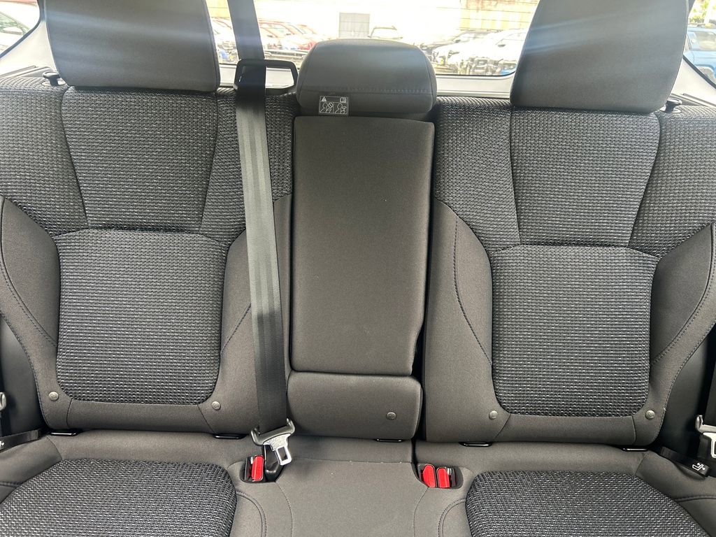Certified 2025 Subaru Forester Premium AWD/4WD image 33
