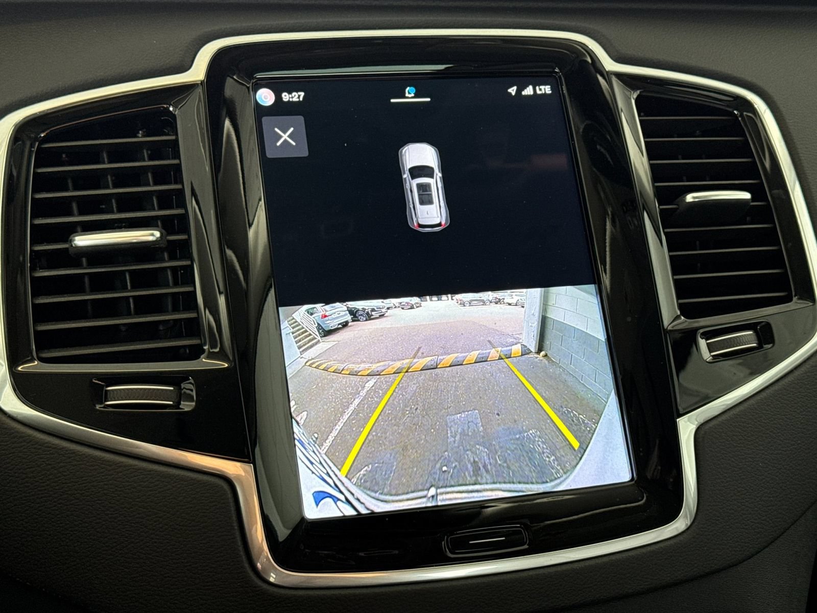 Certified 2023 Volvo XC90 T8 Ultimate w/ Protection Package AWD/4WD image 25