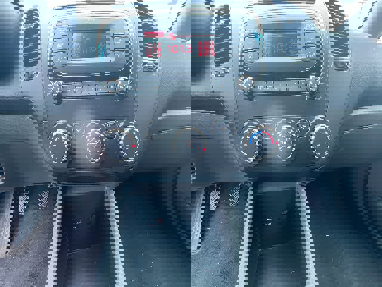 Used 2018 Kia Forte LX image 20