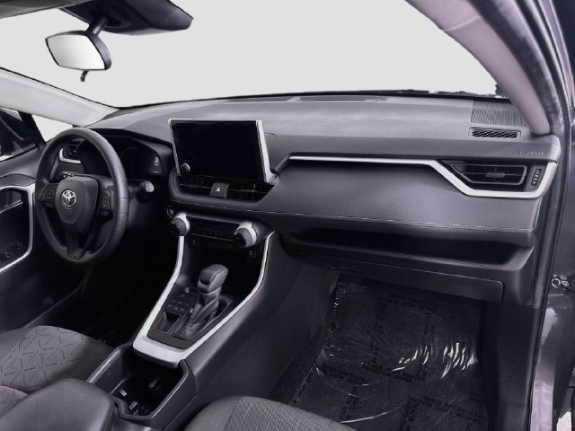 Certified 2023 Toyota RAV4 XLE AWD/4WD image 29