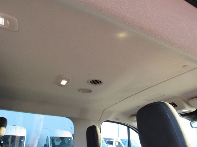 Used 2021 Ford Transit 350 XLT image 24