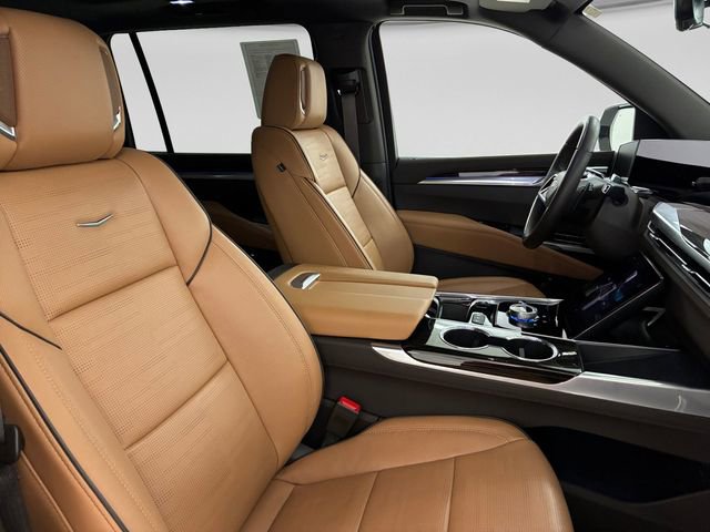 Used 2025 Cadillac Escalade ESV Premium Luxury w/ Touring Package image 14
