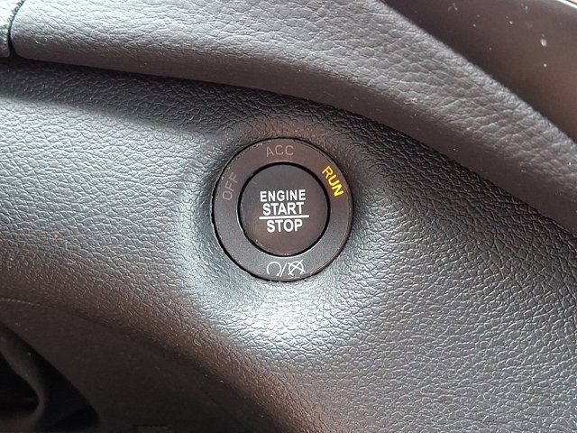 Certified 2022 Jeep Cherokee Latitude Lux image 28