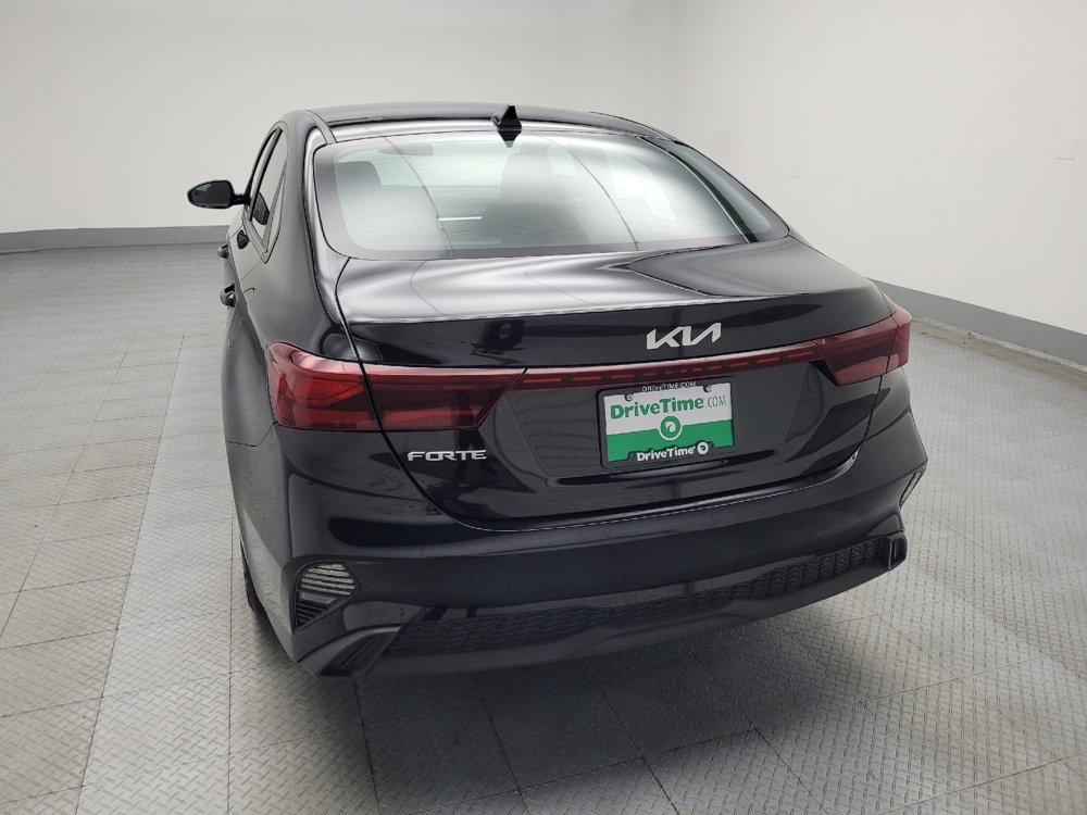 Used 2023 Kia Forte LXS image 6