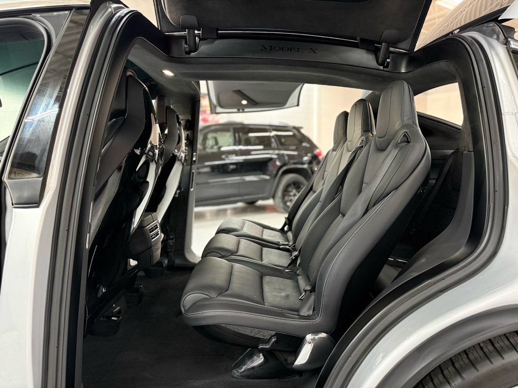 Used 2016 Tesla Model X 90D AWD/4WD image 14