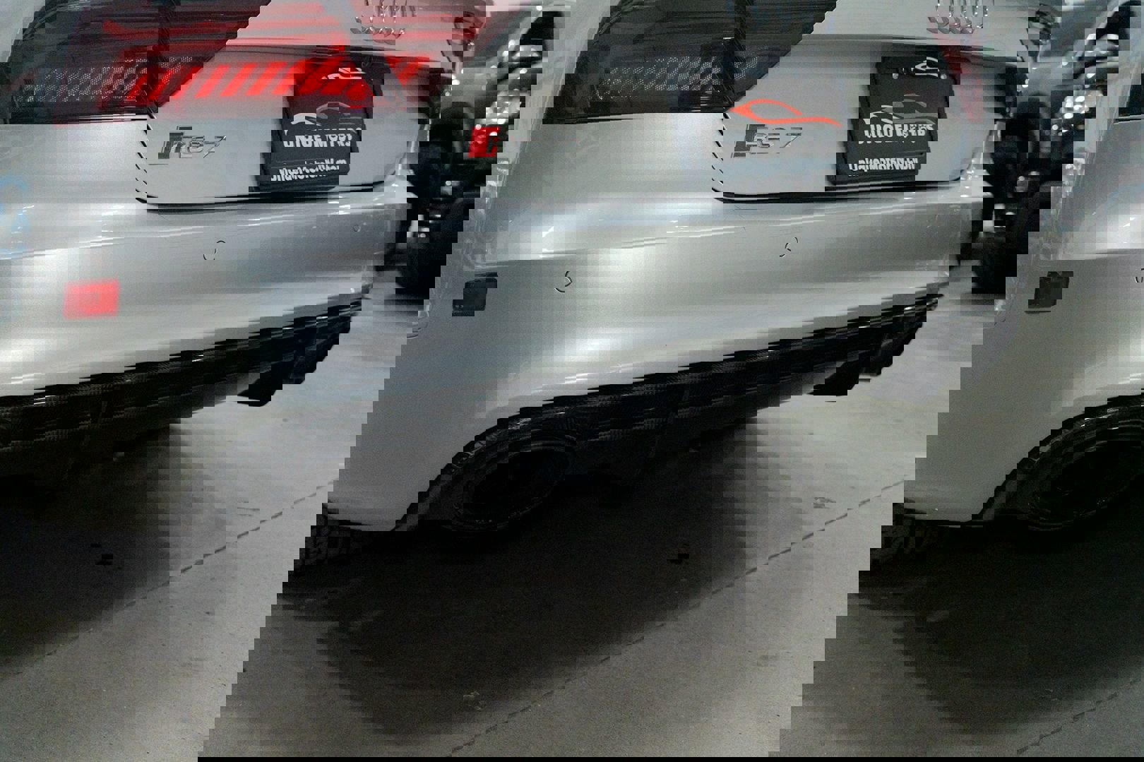 Used 2016 Audi RS 7 Prestige image 16