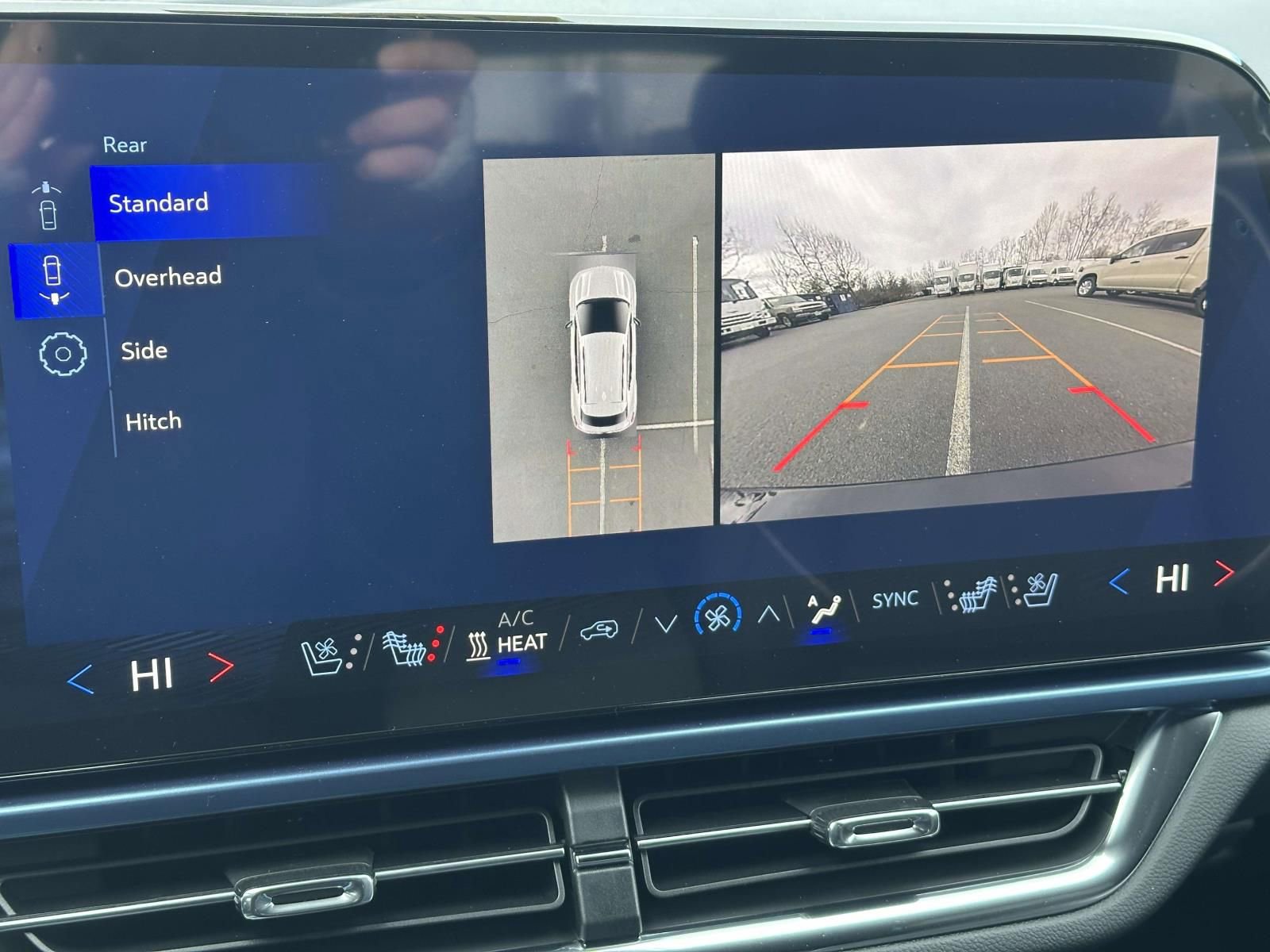 New 2026 Chevrolet Equinox EV LT w/ Convenience Package II image 11