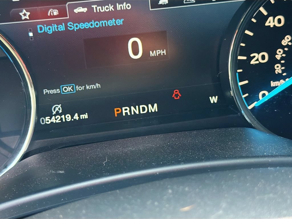 Used 2018 Ford F150 Lariat w/ Equipment Group 502A Luxury AWD/4WD image 13