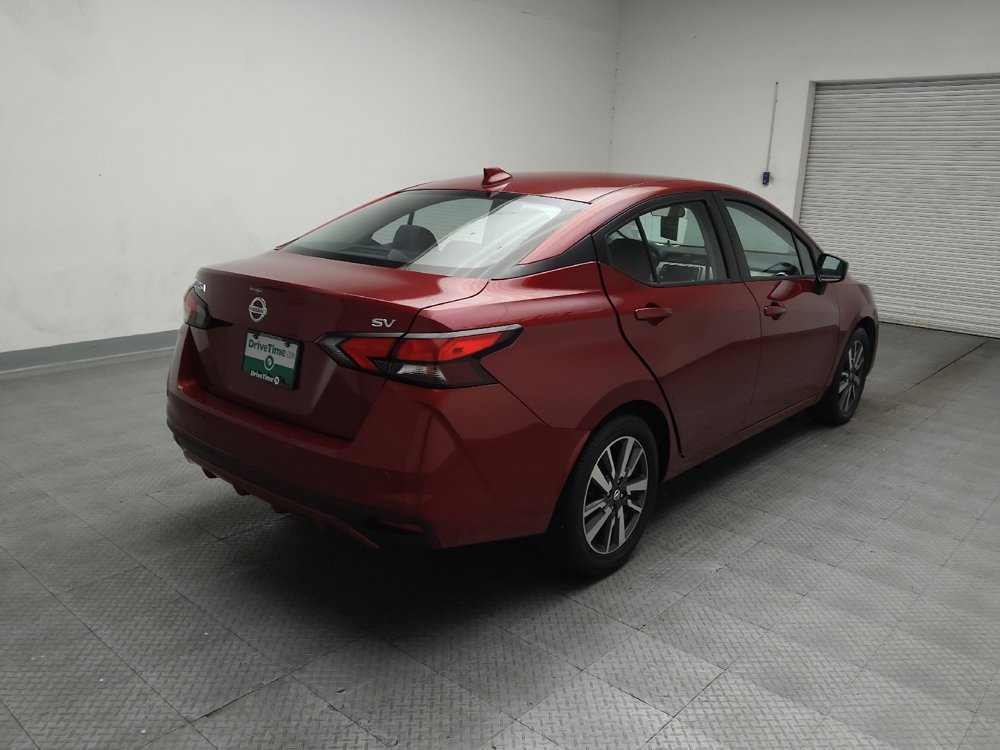 Used 2021 Nissan Versa SV FWD image 7
