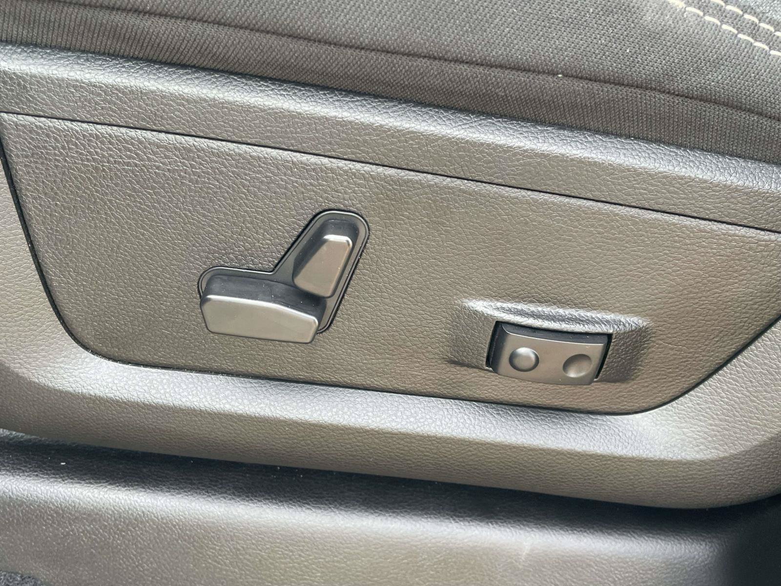 Certified 2026 RAM 2500 Big Horn AWD/4WD image 17