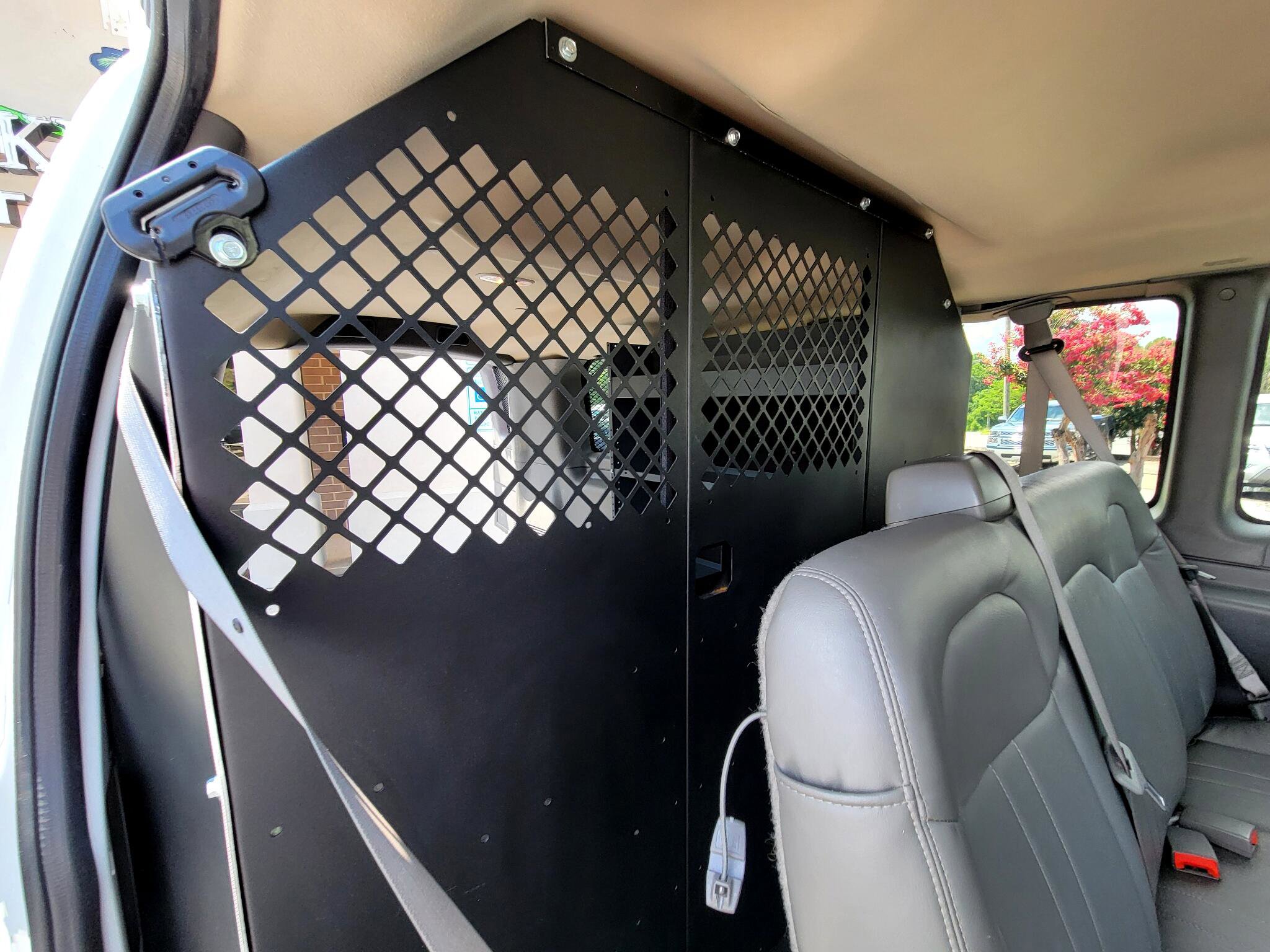 Used 2023 Chevrolet Express 3500 LS image 36