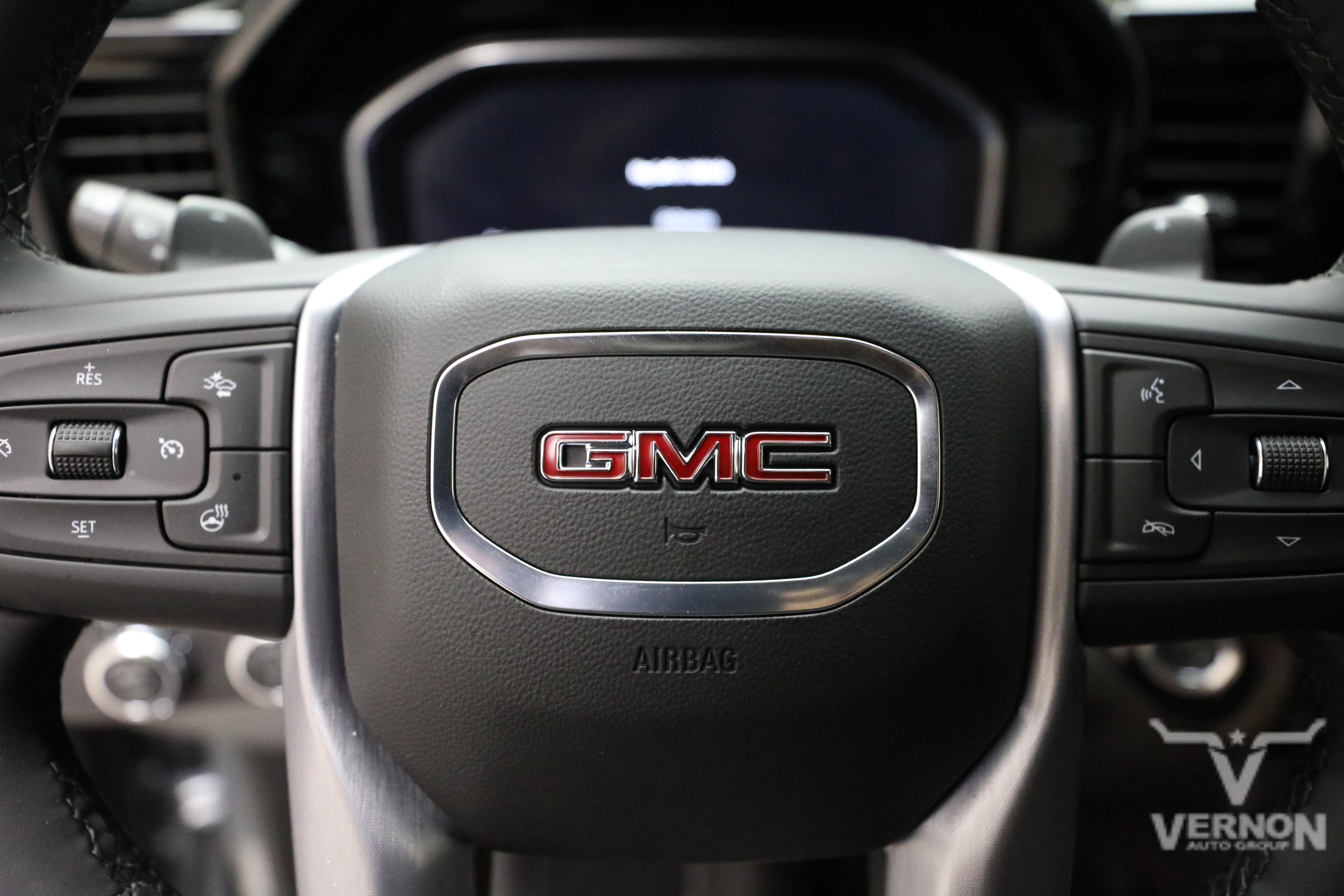 New 2026 GMC Sierra 1500 SLT w/ SLT Premium Plus Package AWD/4WD image 23