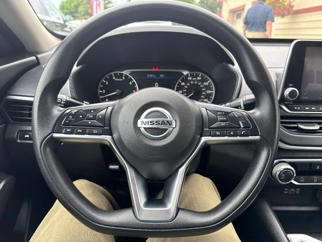 Used 2020 Nissan Altima 2.5 S FWD image 21