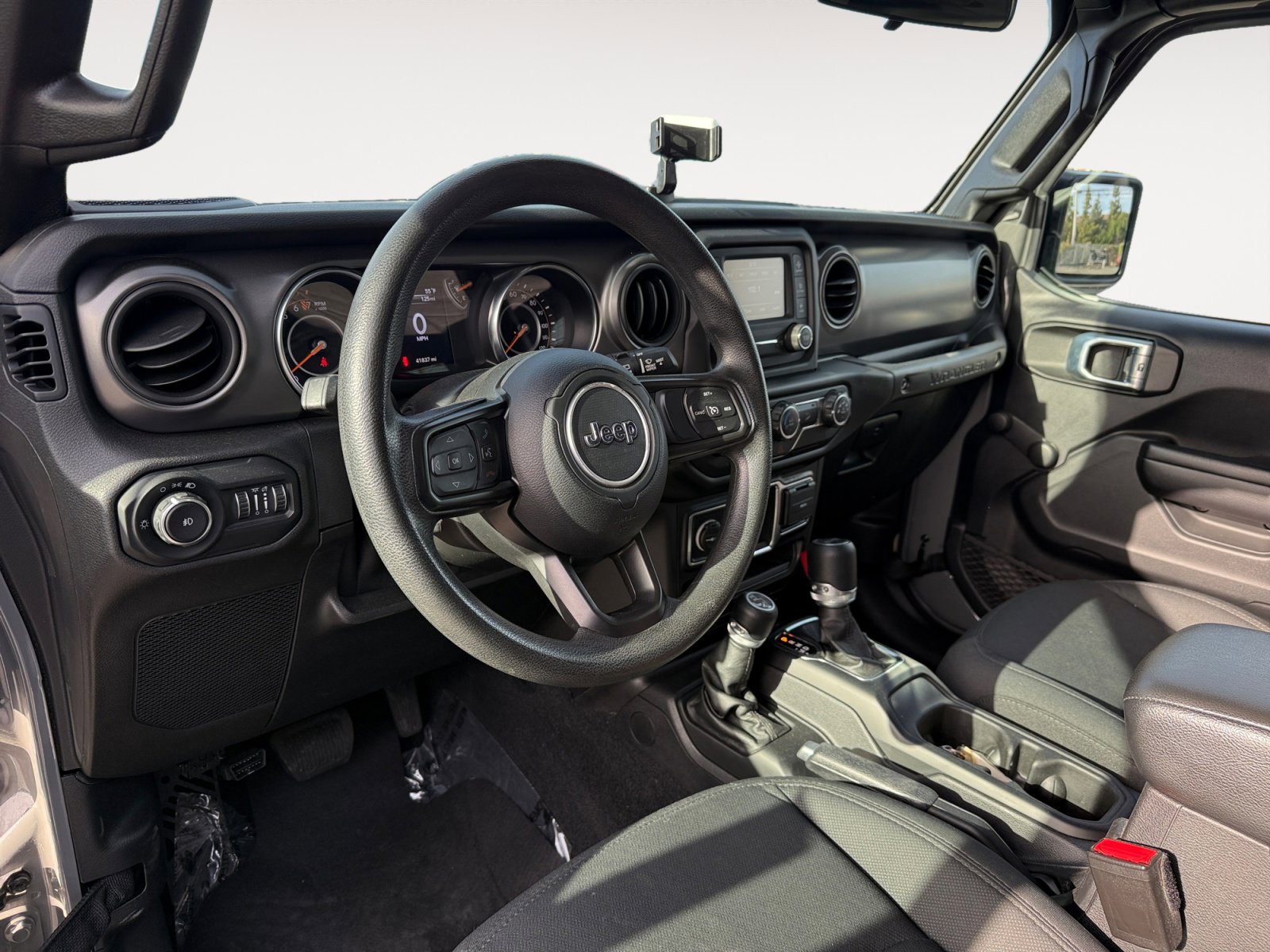 Used 2021 Jeep Wrangler Sport image 15