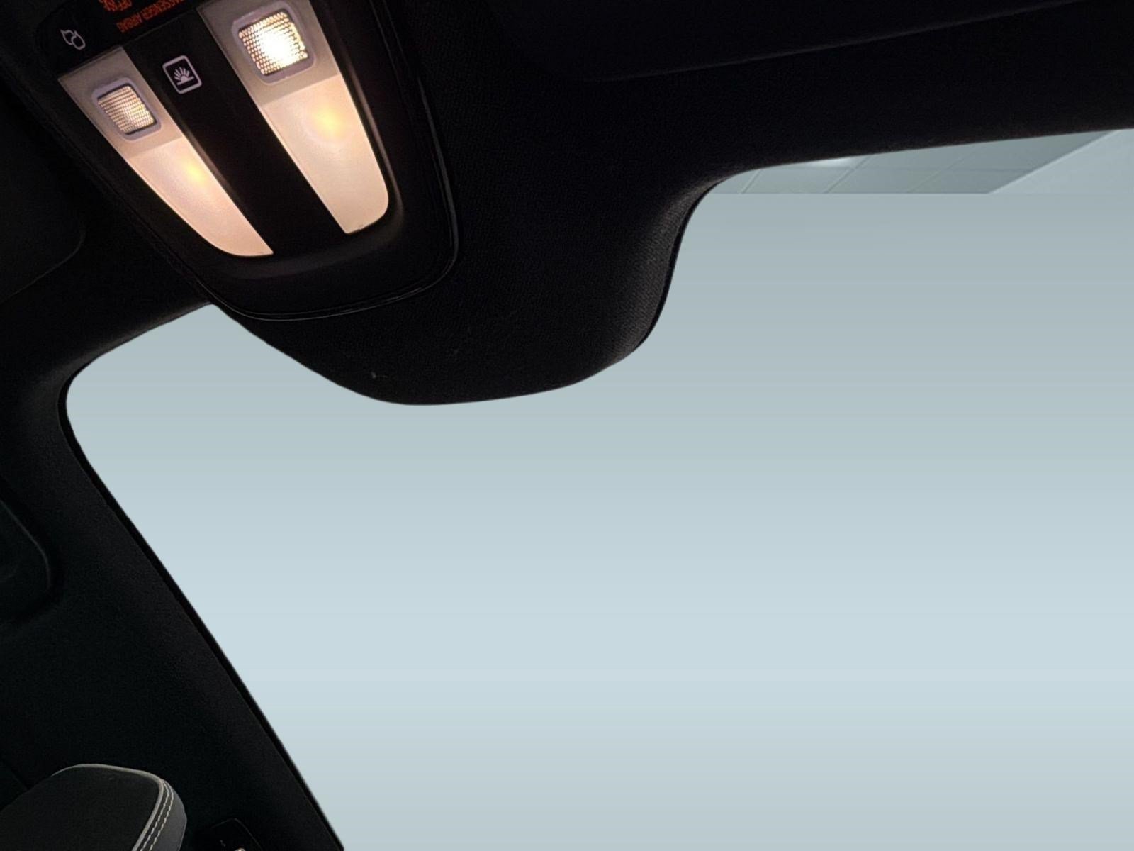 Certified 2023 Volvo C40 P8 Recharge Ultimate AWD/4WD image 22