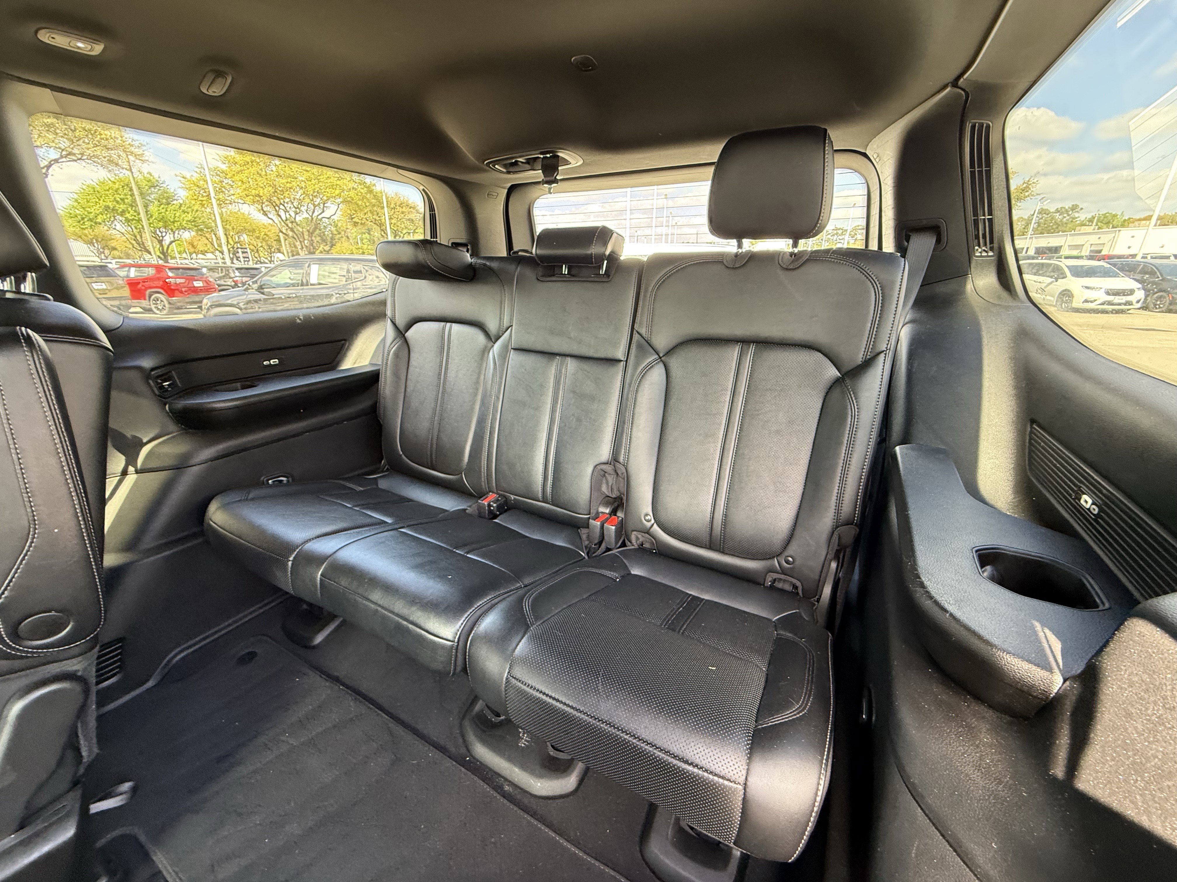 Used 2024 Jeep Wagoneer Series II RWD image 30