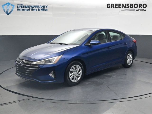 Used 2020 Hyundai Elantra SE FWD image 11