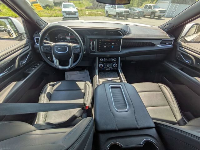 Used 2024 GMC Yukon Denali AWD/4WD image 33