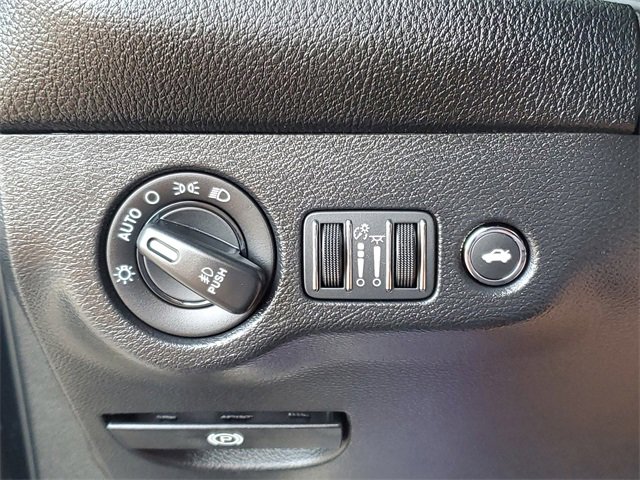 Used 2021 Dodge Challenger R/T Scat Pack w/ Dynamics Package image 22