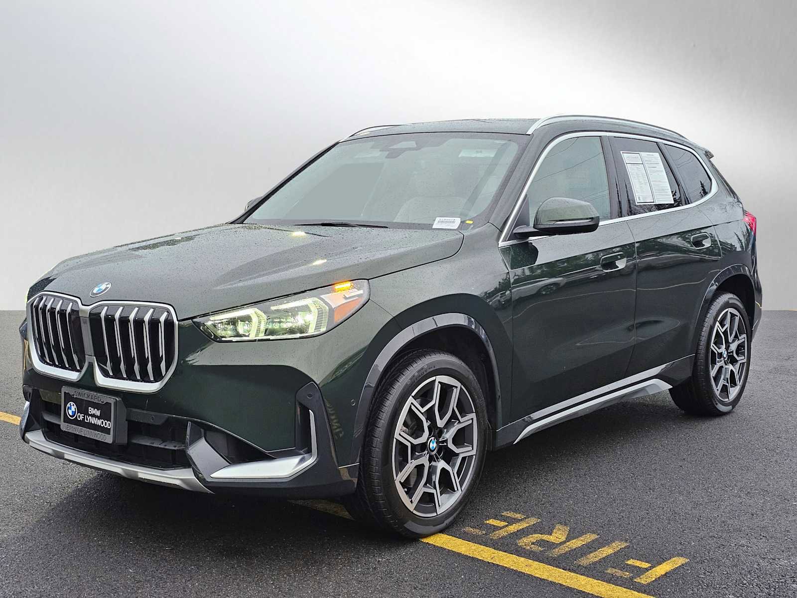 Used 2025 BMW X1 xDrive28i w/ Convenience Package image 13