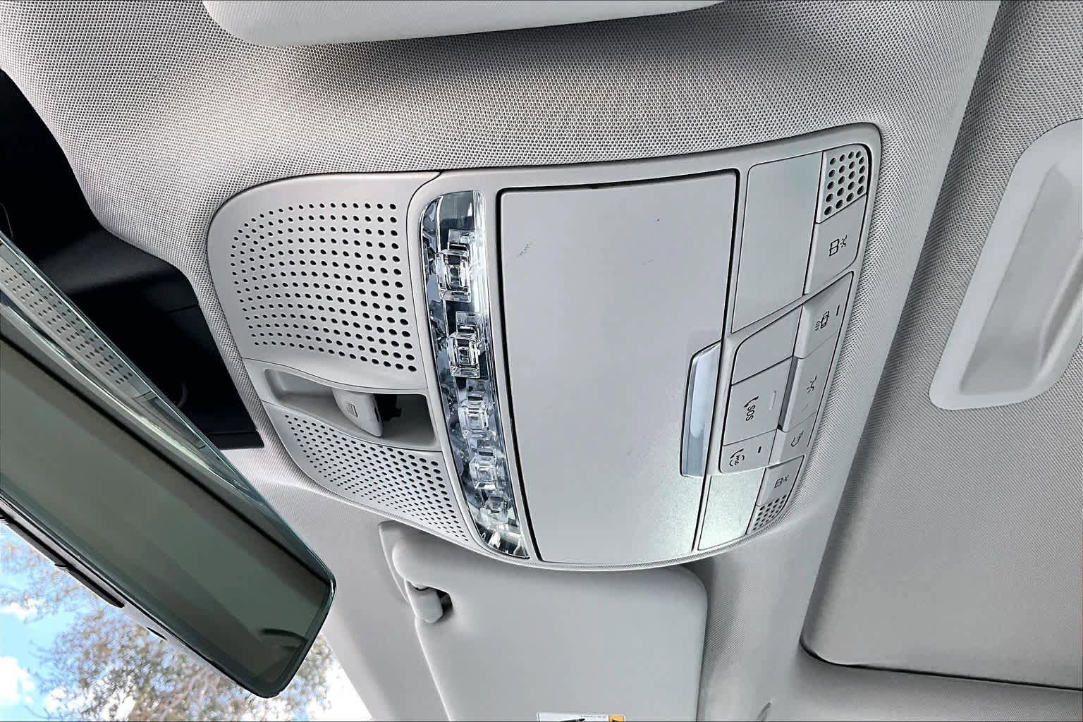 Used 2021 Mercedes-Benz E 450 4MATIC Sedan image 32