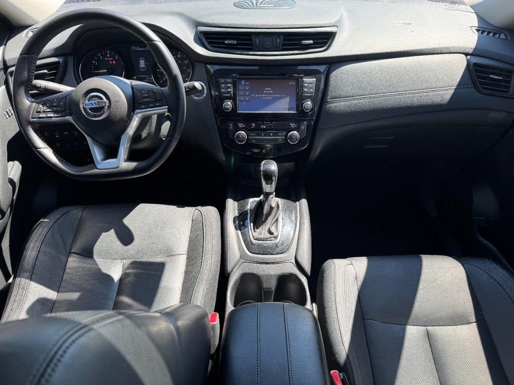 Used 2017 Nissan Rogue SL w/ SL Premium Package image 12