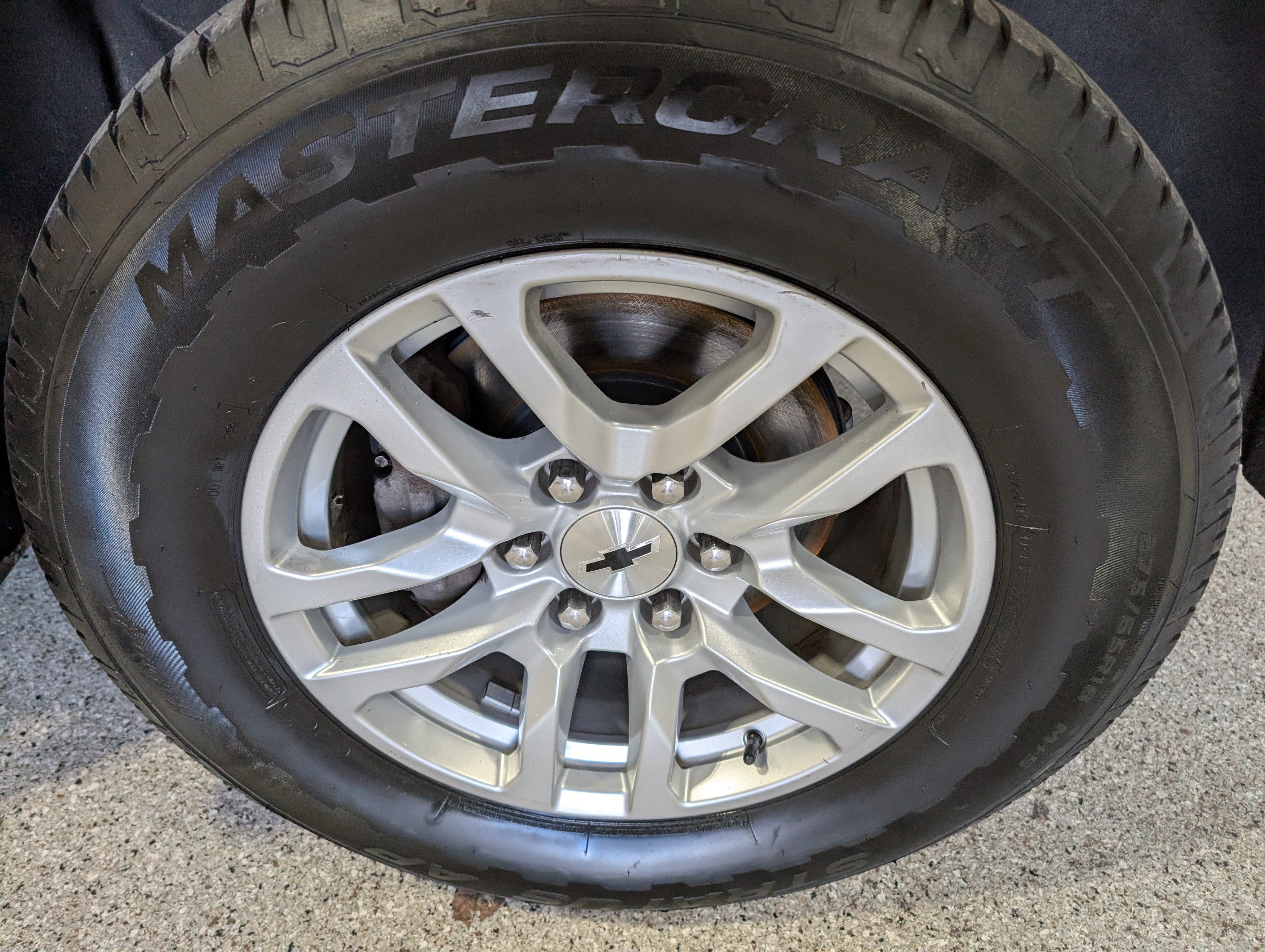 Used 2019 Chevrolet Silverado 1500 RST image 15