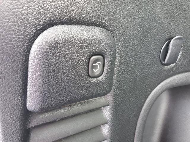 Used 2021 Jeep Grand Cherokee Limited w/ Luxury Group II image 10