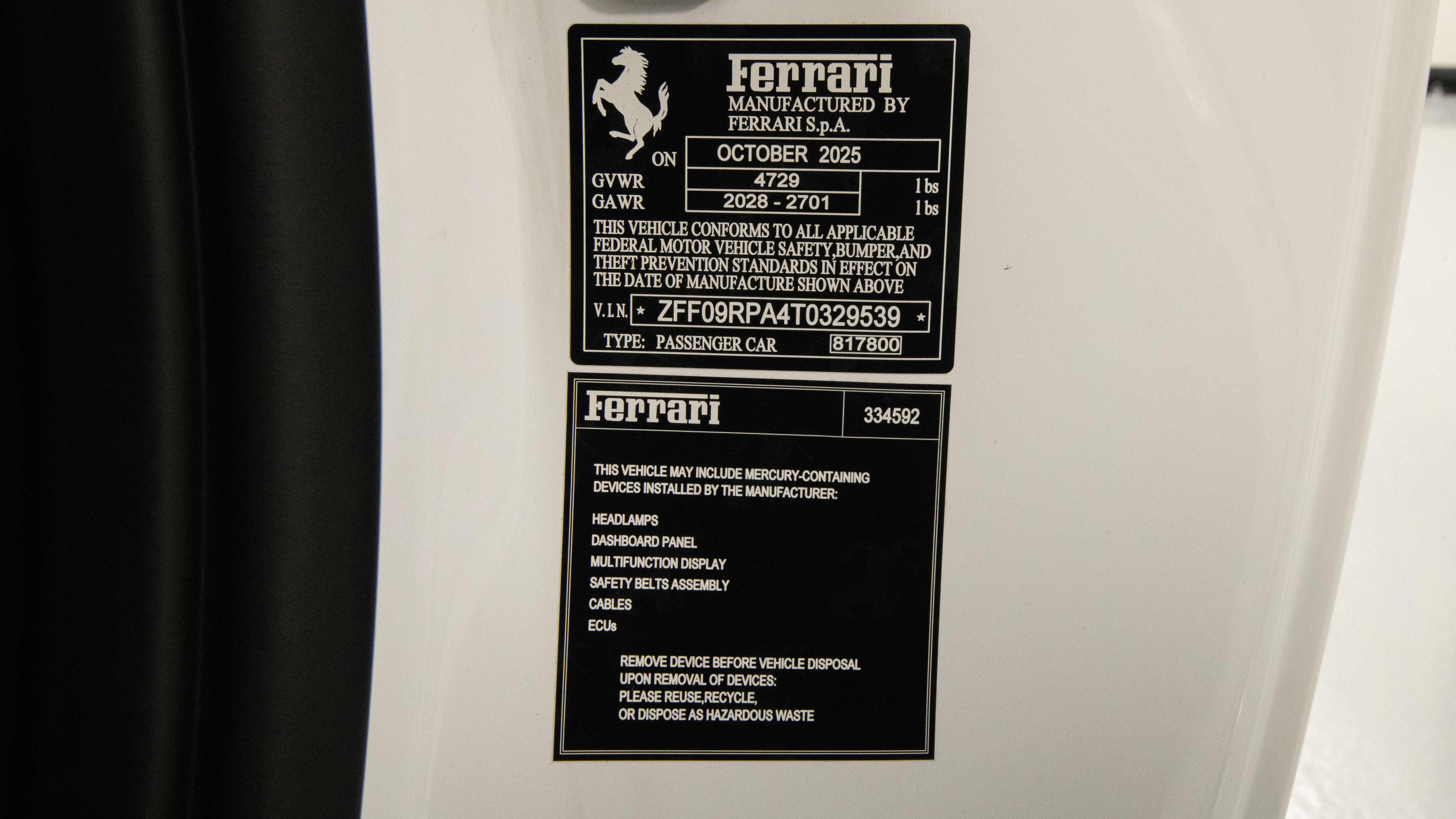 Certified 2026 Ferrari Roma Spider RWD image 39
