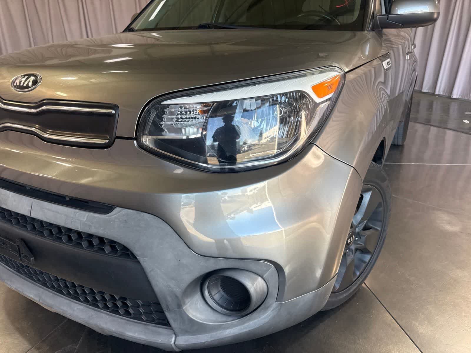 Used 2017 Kia Soul FWD image 9