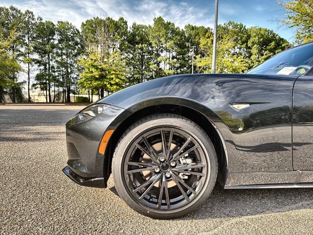 New 2026 MAZDA MX-5 Miata Club w/ Interior Package RWD image 10