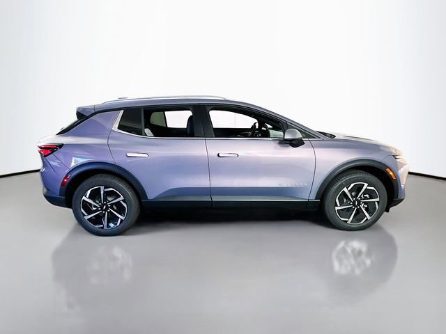 New 2026 Chevrolet Equinox EV LT image 4