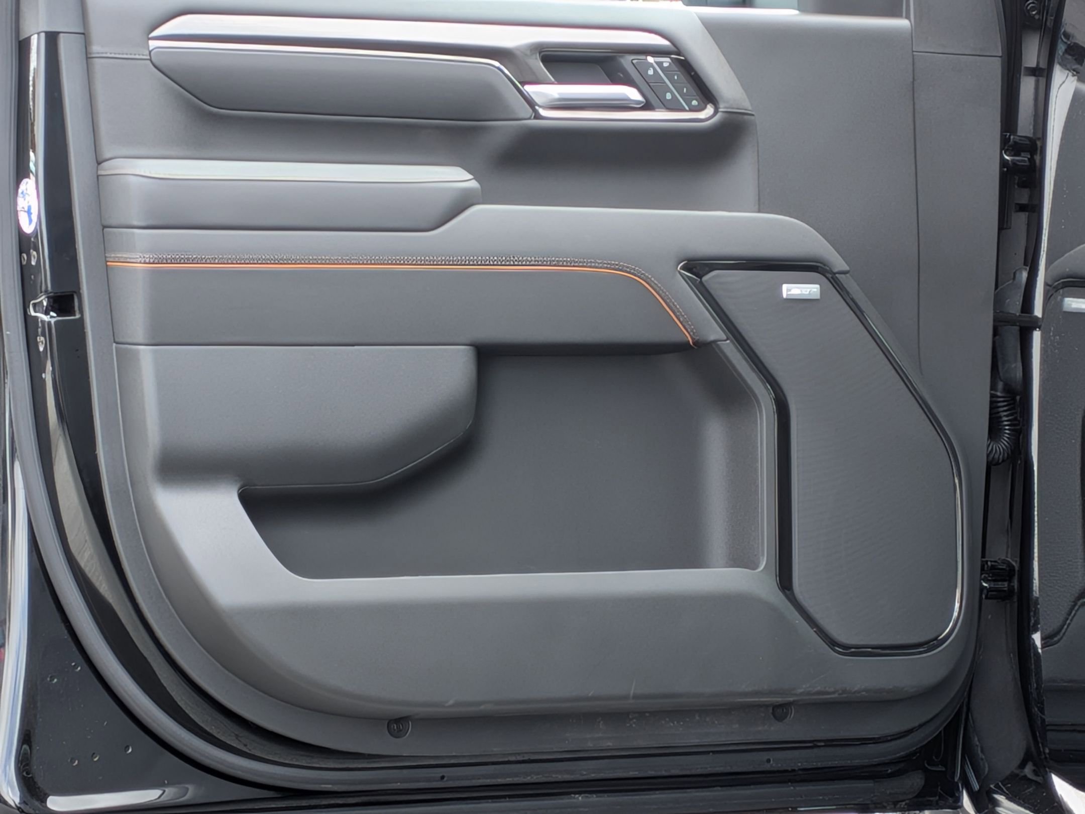 New 2026 GMC Sierra 2500 AT4 w/ AT4 Premium Plus Package image 11