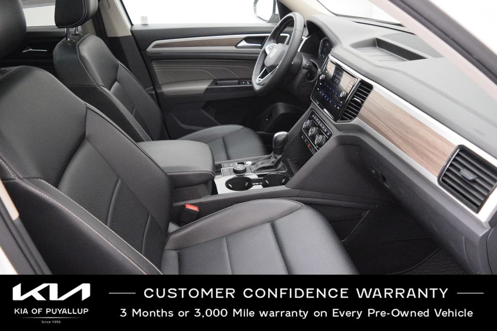 Used 2021 Volkswagen Atlas SEL AWD/4WD image 16