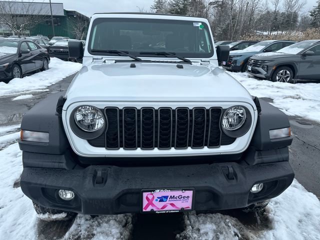 Used 2024 Jeep Wrangler Sport image 8