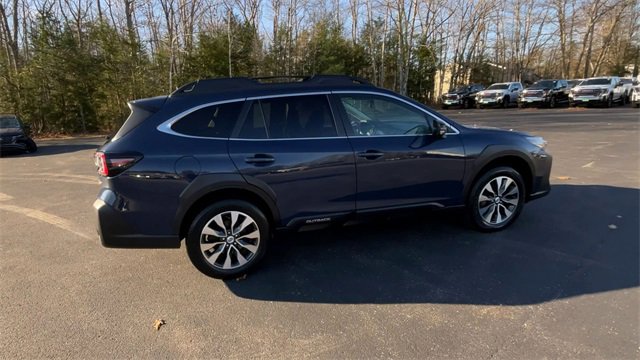 Used 2023 Subaru Outback Limited image 9
