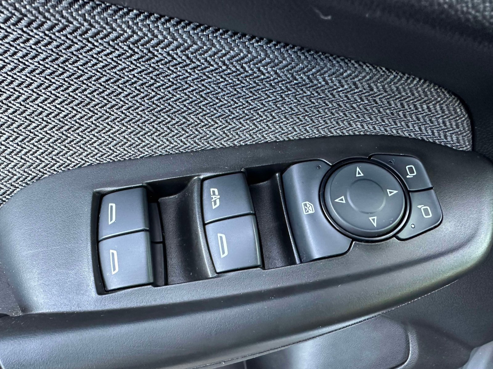 Used 2023 Chevrolet TrailBlazer LT image 16