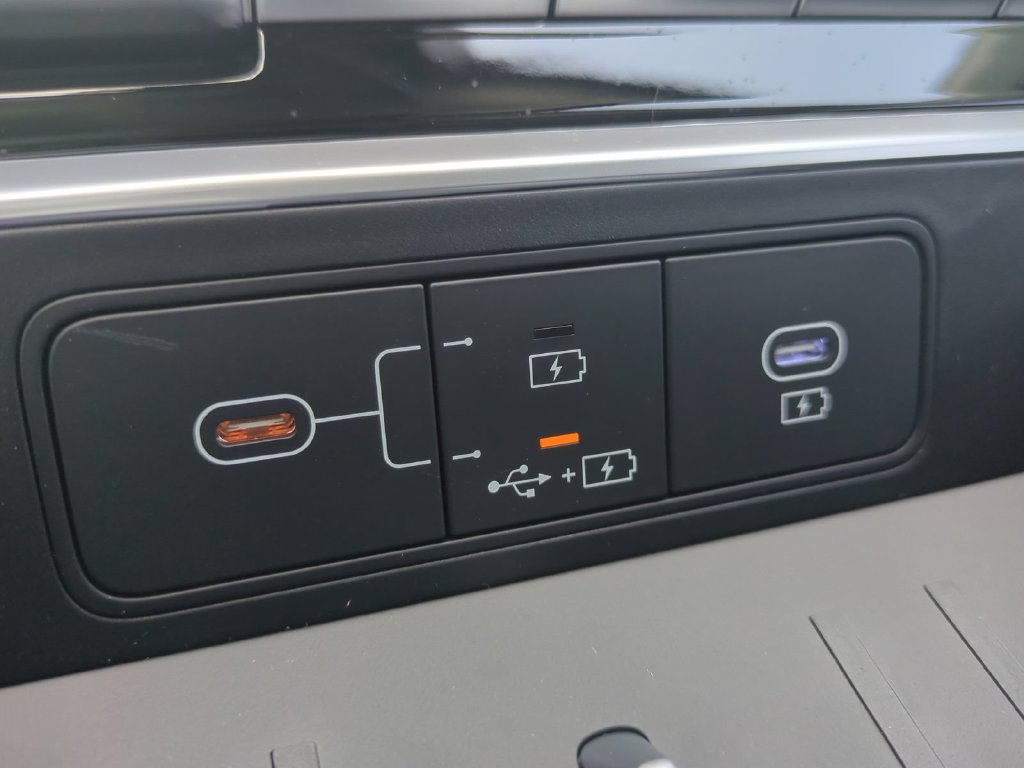 New 2027 Hyundai Santa Fe XRT AWD/4WD image 29