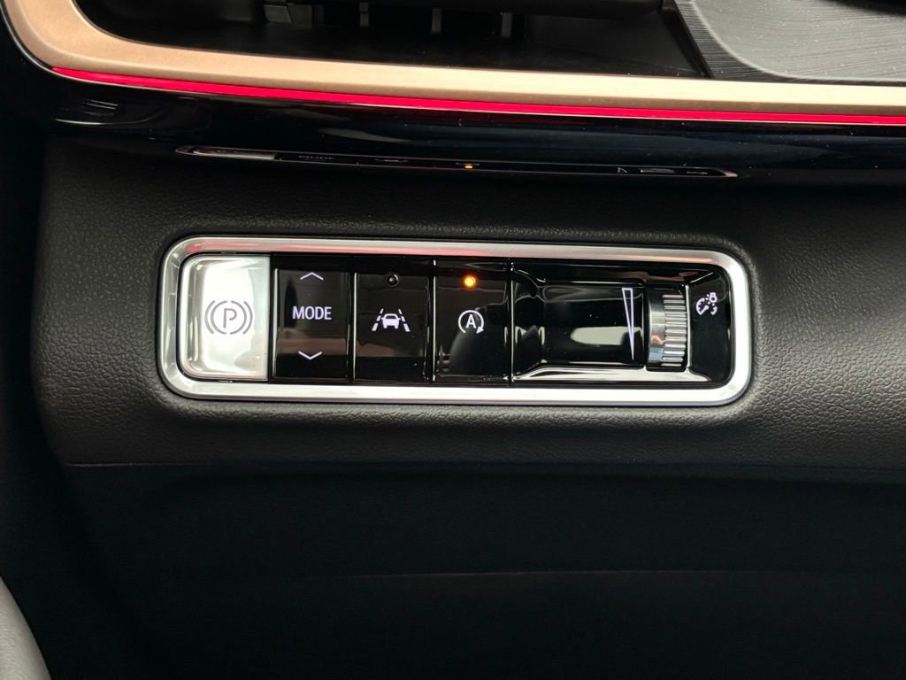 New 2025 Buick Envision Sport Touring image 33