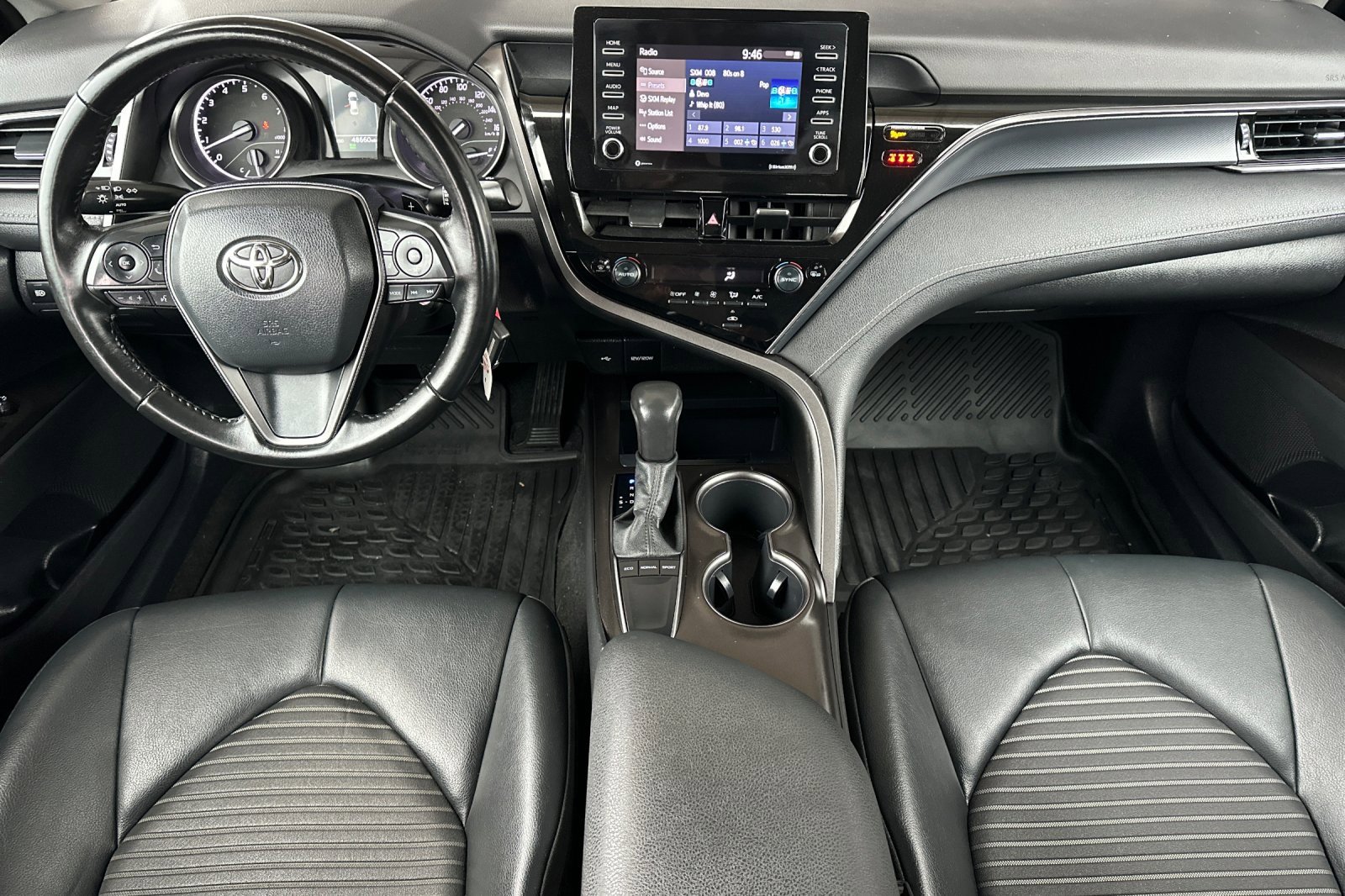 Used 2022 Toyota Camry SE image 15