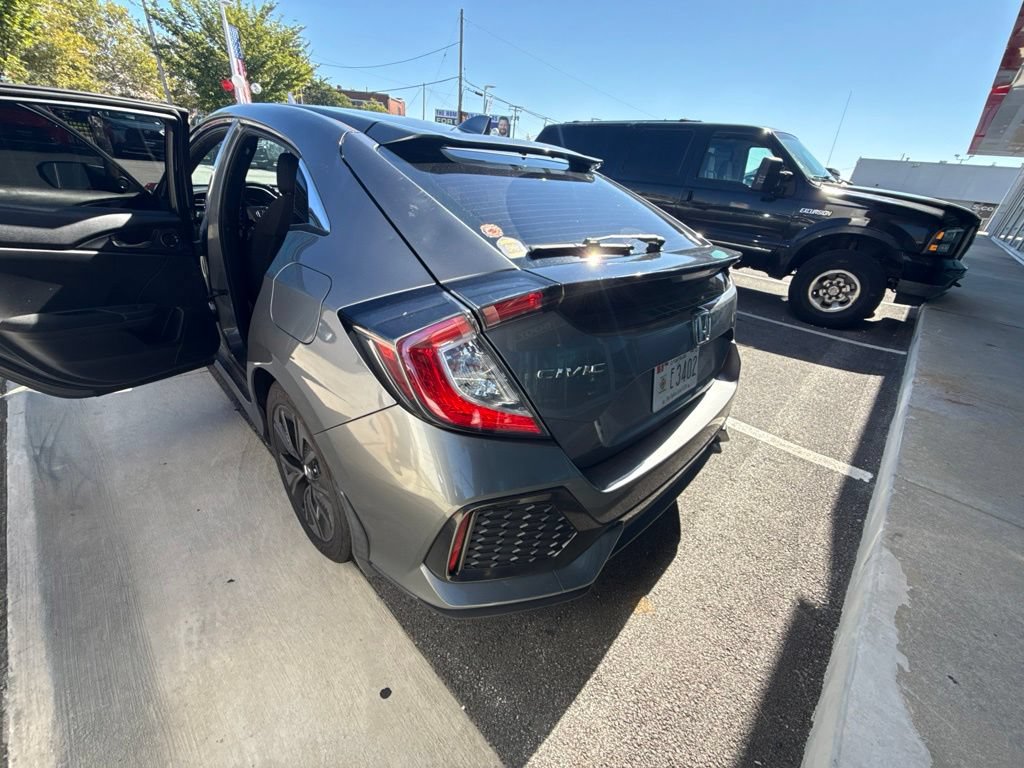 Used 2018 Honda Civic EX image 3