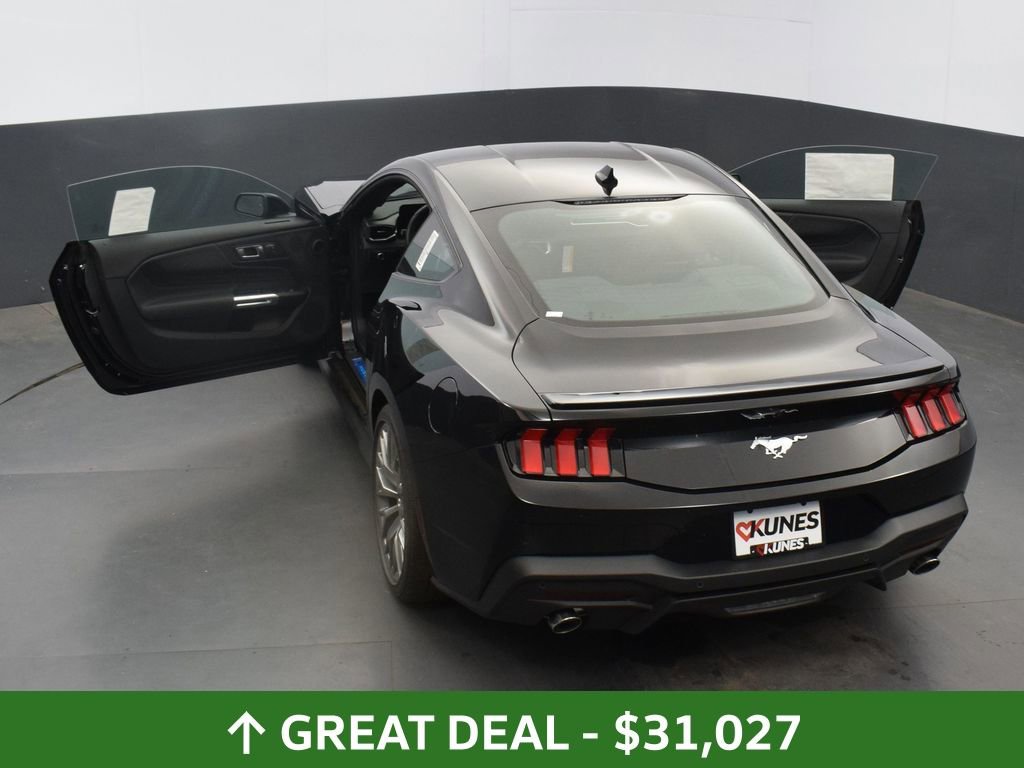 Used 2024 Ford Mustang Premium image 60