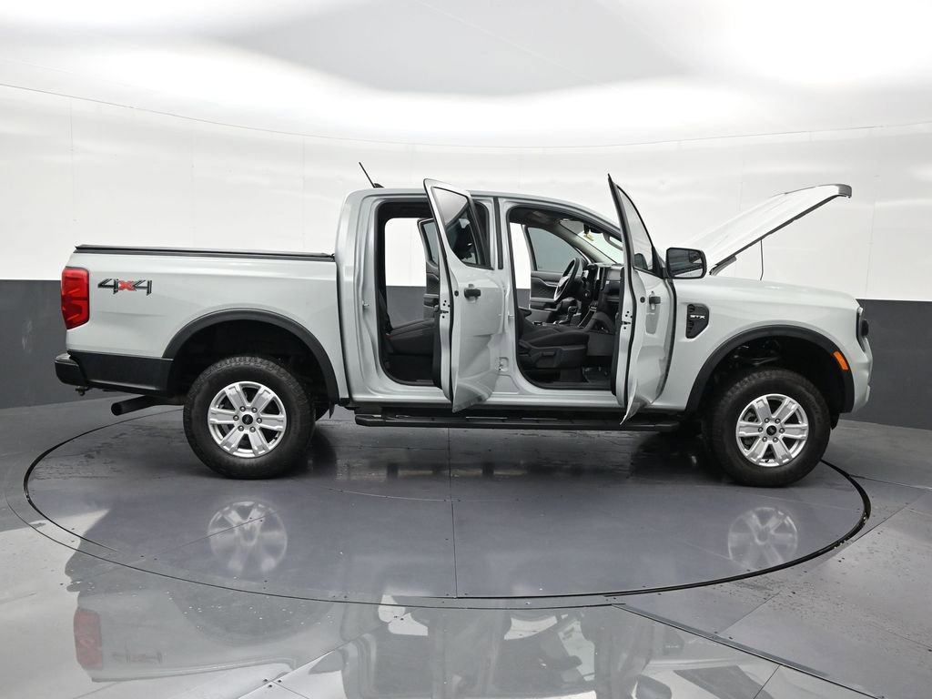 Used 2024 Ford Ranger XL image 32