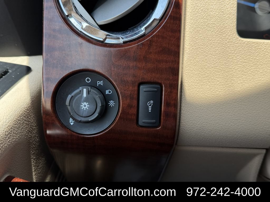 Used 2014 Ford F250 King Ranch w/ FX4 Off-Road Package AWD/4WD image 29